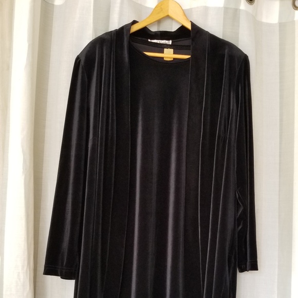 ronni nicole velvet dress